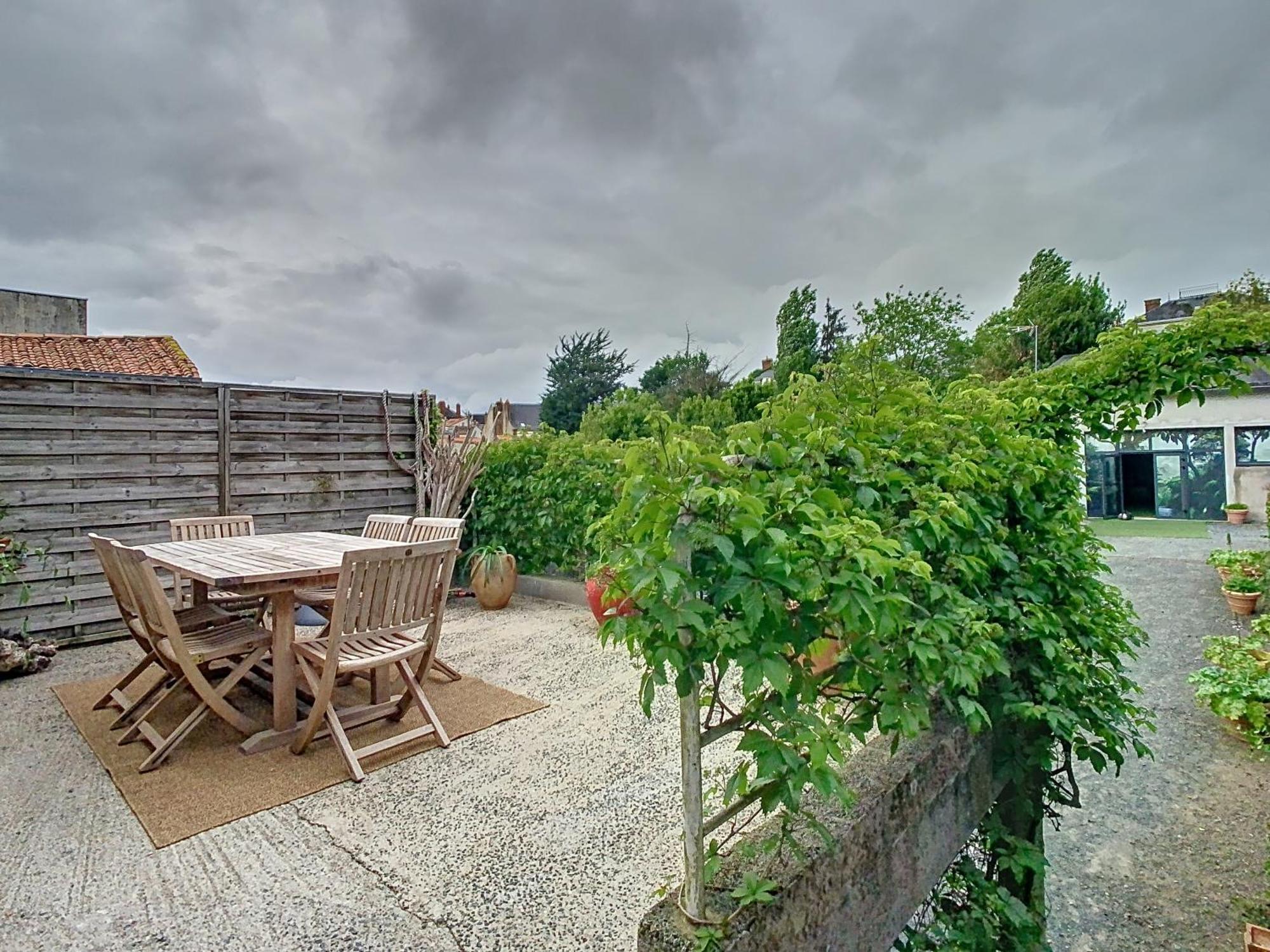 La Terrasse - Charmante Maison Cholet Eksteriør bilde